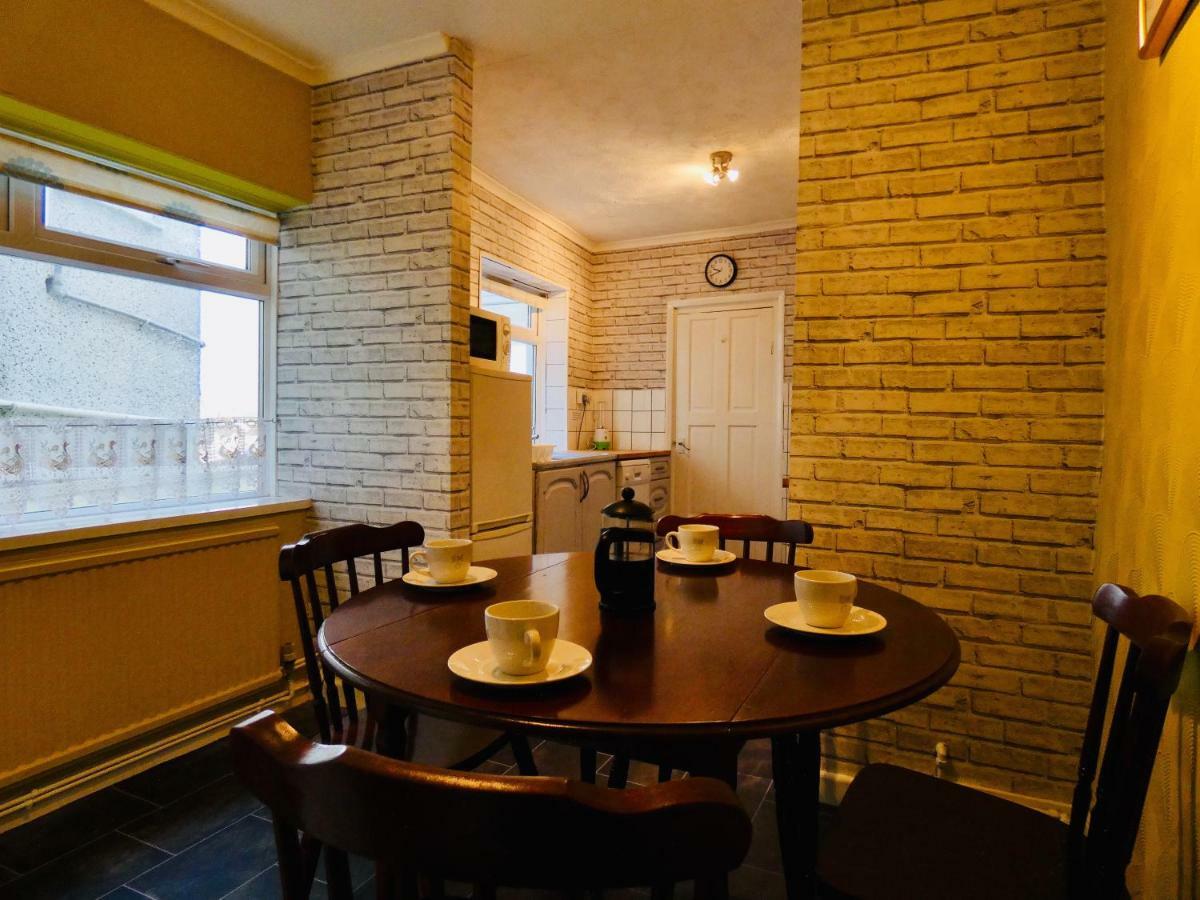 Hotel Hill Breeze House Merthyr Tydfil Zewnętrze zdjęcie